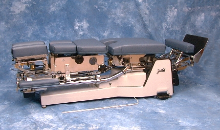 440-Zenith® THOMPSON Adjusting Table 2 440-Zenith® THOMPSON Adjusting Table - Image 2